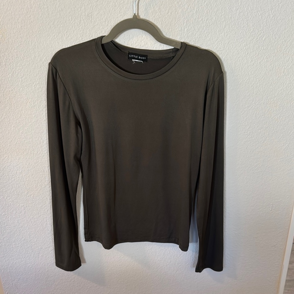Women's Charcoal Long Sleeve Tee
